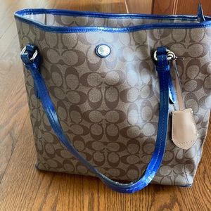 Vintage Coach tote bag Used once!! Beautiful shape